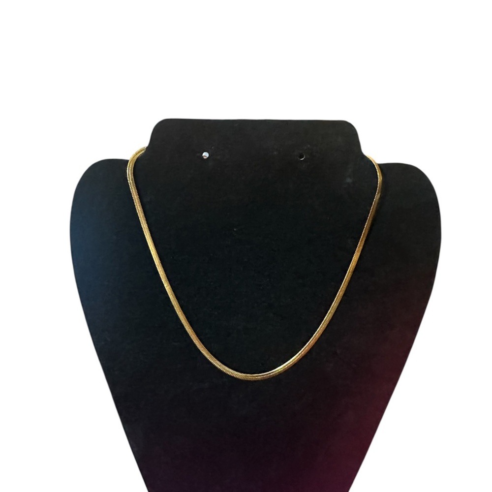 S. STEEL EUC Elegant Gold Tone Flat 3mm Necklace  L 13” Extender 2”